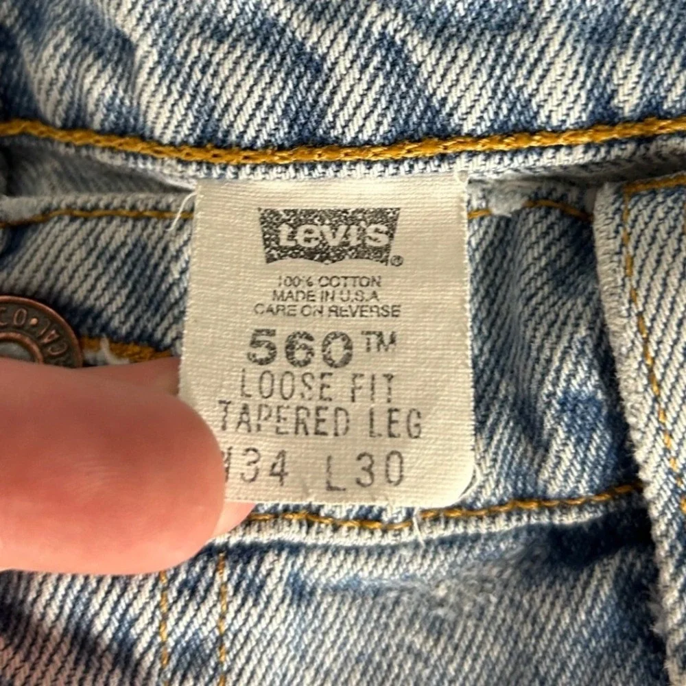 VINTAGE Levis 560 Jeans Mens 34x30 Blue Loose Fit Tapered Light Wash Streetwear